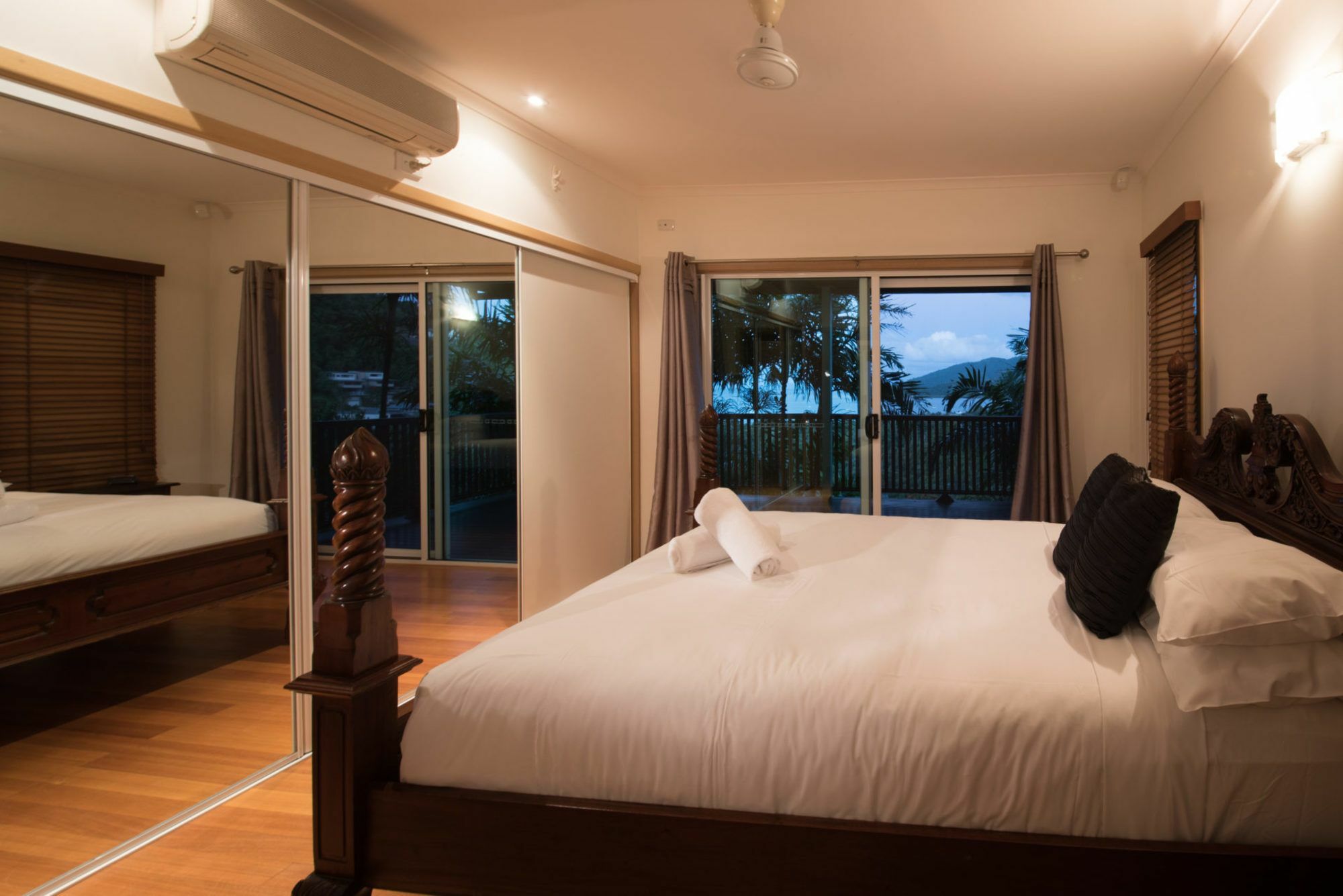 Bella Vista On Nara Pets Welcome Apartment Airlie Beach Exterior photo